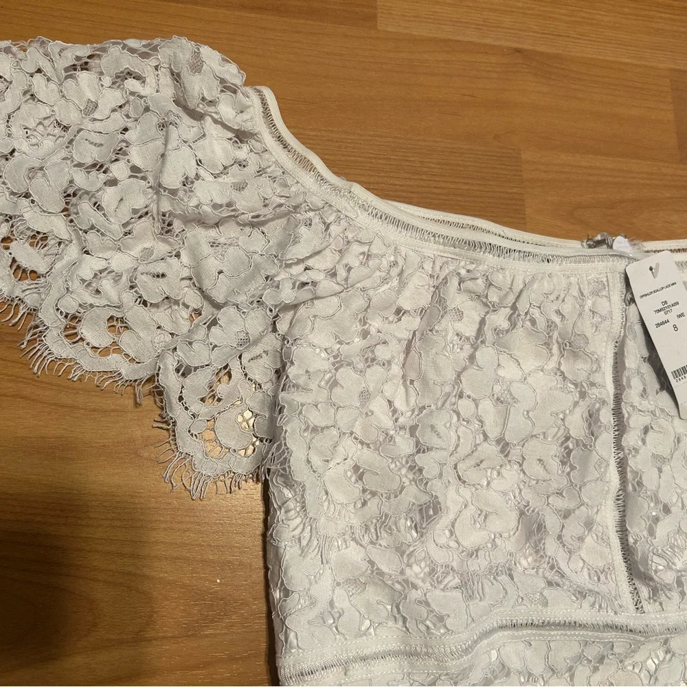 Bebe NWT Elegant White Lace Off-Shoulder Dress - Picture 4 of 5